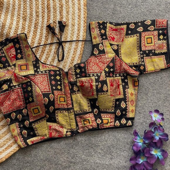 MULTI COLOR BLOUSE - Picture 3 of 16